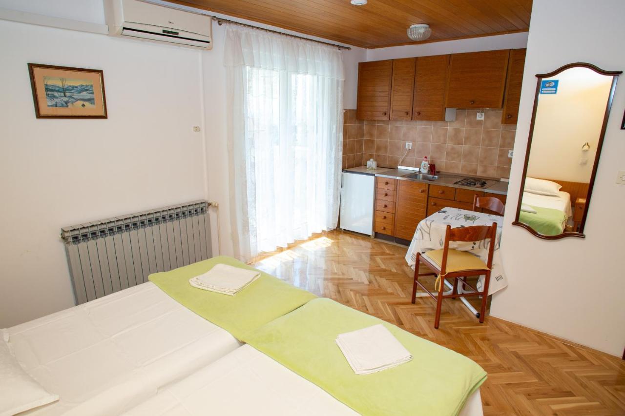 Apartments & Rooms Peranic Novalja Extérieur photo