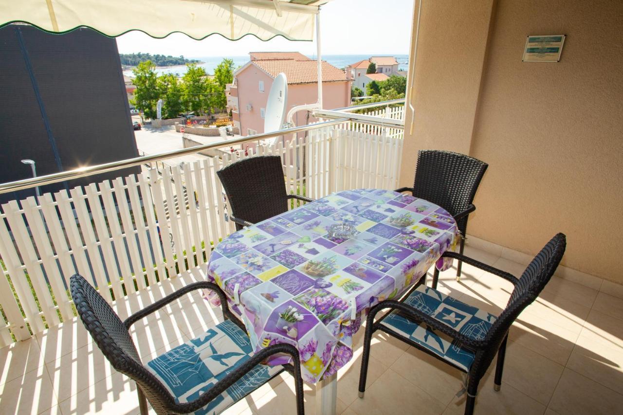 Apartments & Rooms Peranic Novalja Extérieur photo
